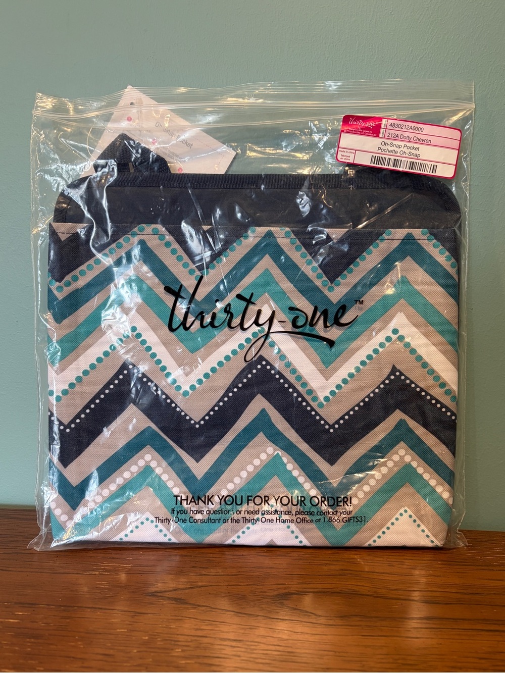 🔥🆕🔥 Thirty-One Oh-Snap Pocket in Dotty Chevron - Organizing Pouch - Picture 2 of 6